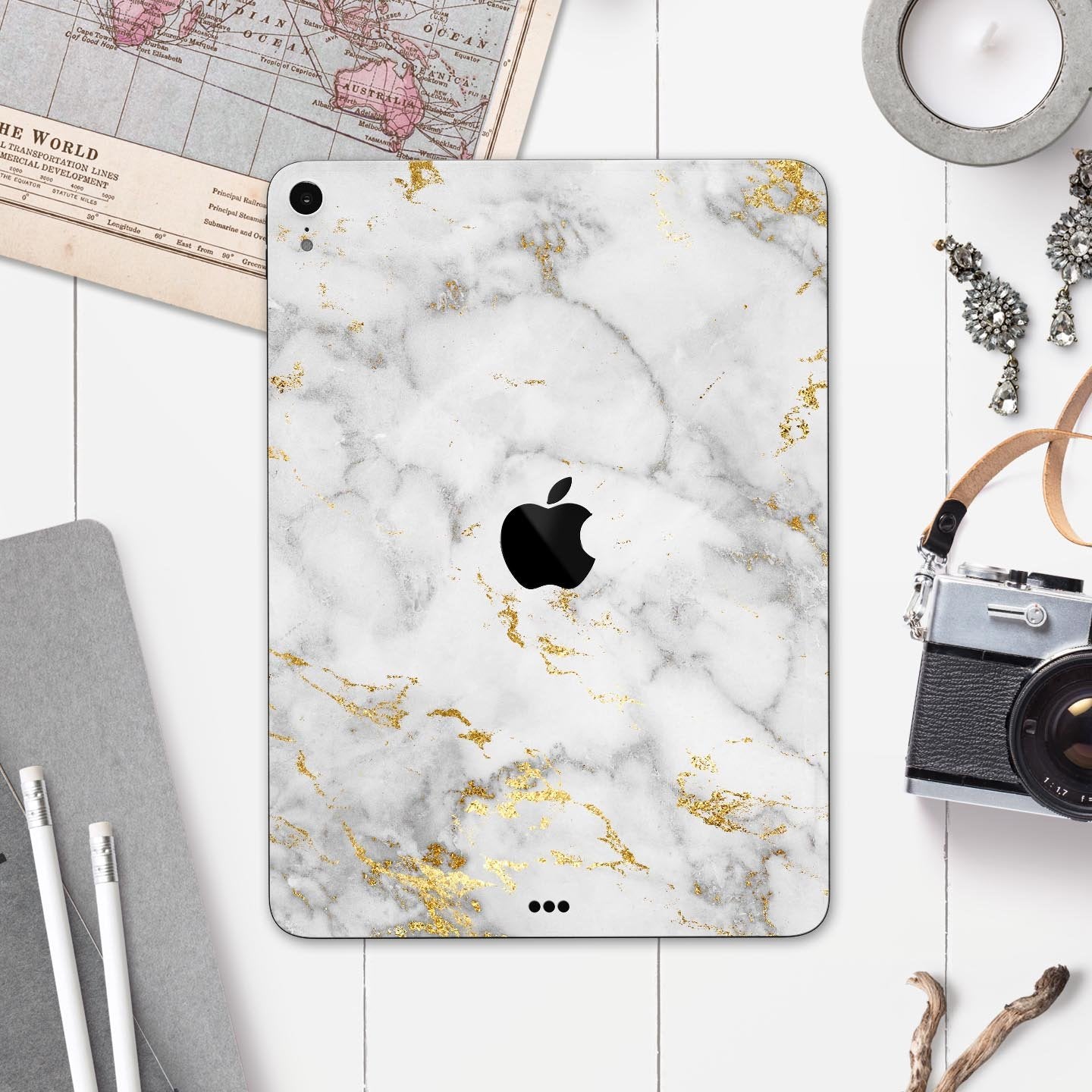 Marble & Digital Gold Foil V3 - Full Body Skin Decal for the Apple