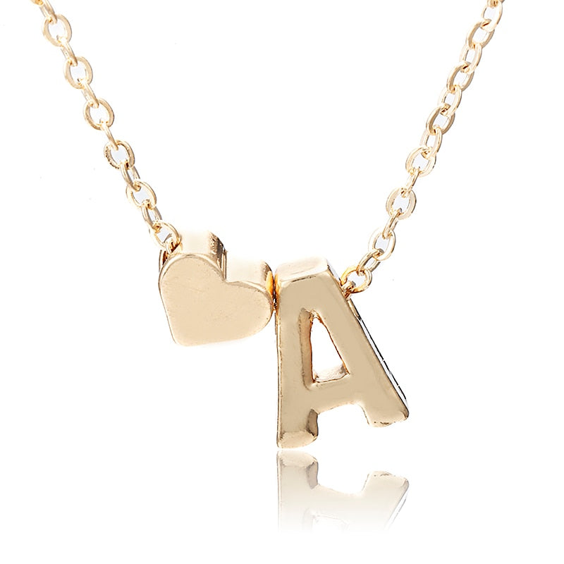 2023 Fashion Tiny Heart Dainty Initial Necklace With Letter Name