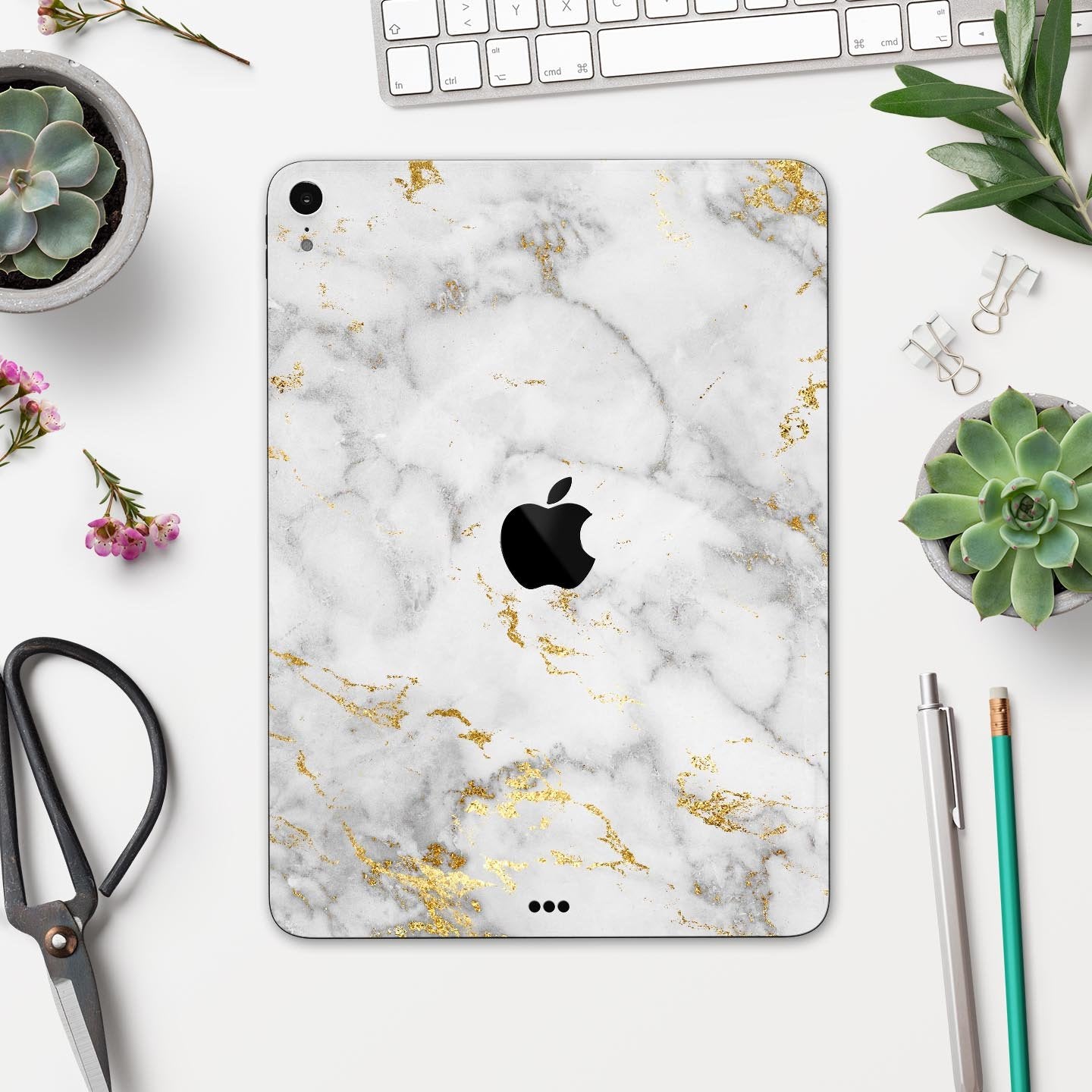 Marble & Digital Gold Foil V3 - Full Body Skin Decal for the Apple